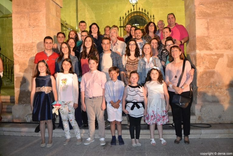 Inés Alacreu con la falla Saladar