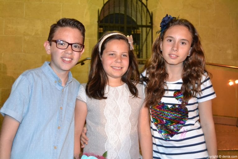 Mar Cabrera con los cargos de Baix la Mar 2017