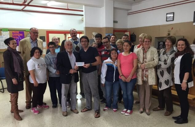 donacion de logia free masons al raquel paya