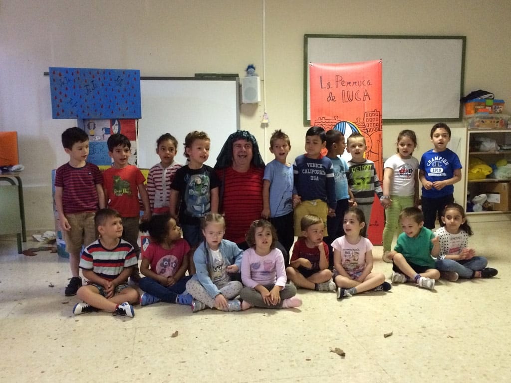 La Peluca de Luca en un colegio de Dénia