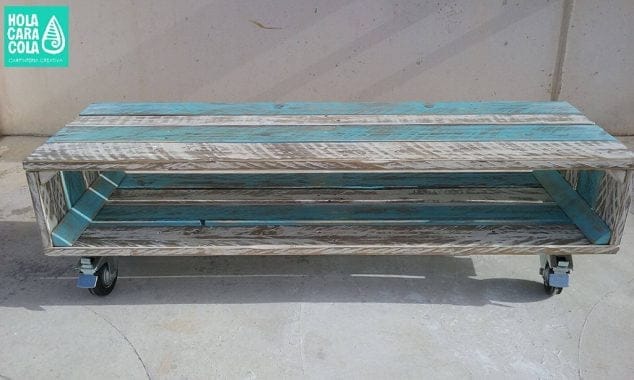 mesa exterior hola cara cola