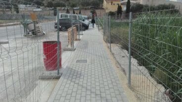 Nueva acera en la calle Mirarrosa