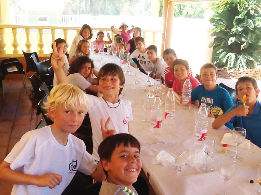 Participantes en el torneo Ranking durante la paella