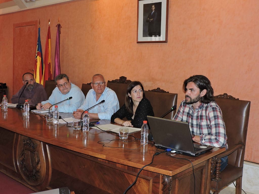 Presentación del estudio sobre empleo en la UNED de Dénia