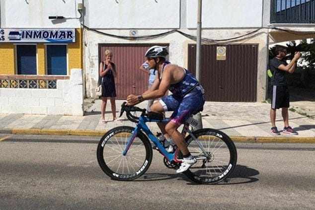 ramon grimalt sobre la bicicleta