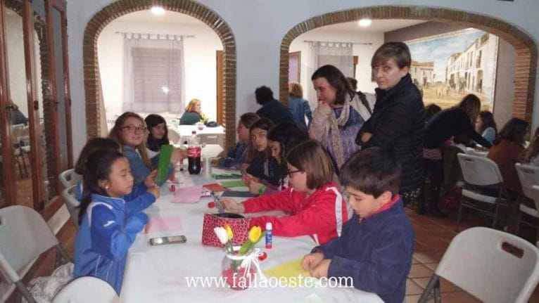 taller infantil en la falla Oeste