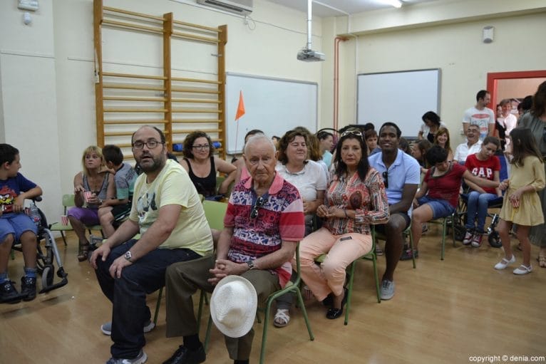 Fin de curso 2016 colegio Raquel Payà - proyección de películas