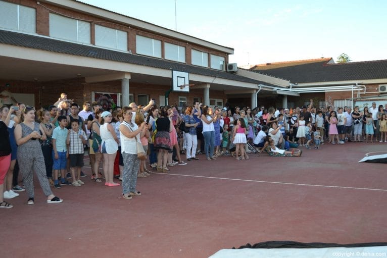 Fin de curso 2016 colegio Raquel Payà - público