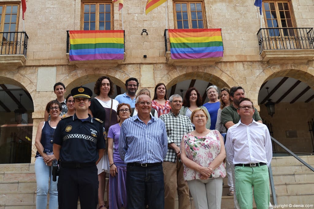 Acto del Día de la Diverisdad Sexual en el Ayuntamiento de Dénia