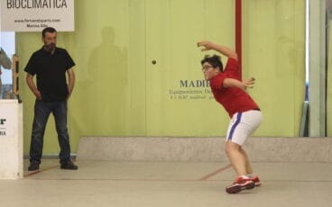 alex jugador del cpv denia campeon juvenil