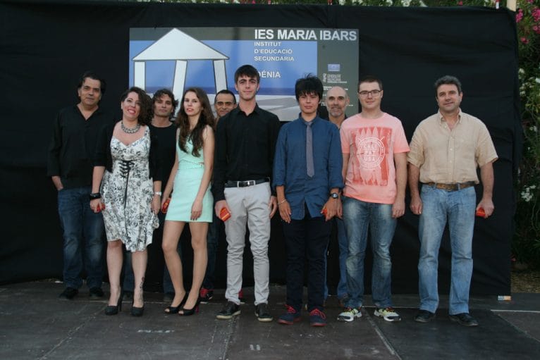 Alumnos con mejores expedientes en el María Ibars