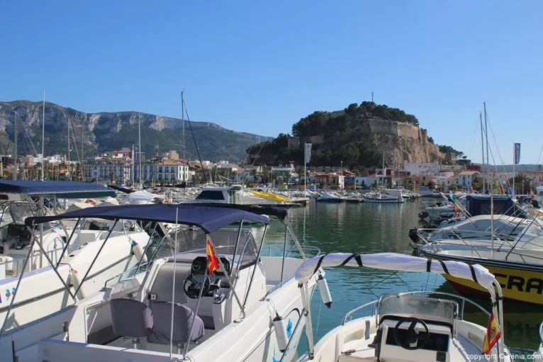 Amarres Marina El Portet