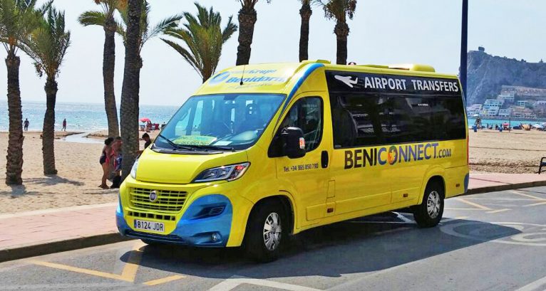 autobus Beniconnect Travel-Agency