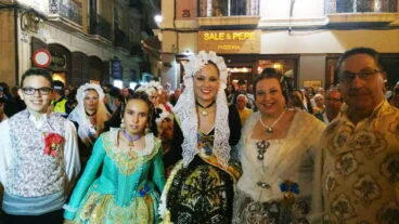 Cargos de Baix la Mar con la Bellea del Foc de Alicante