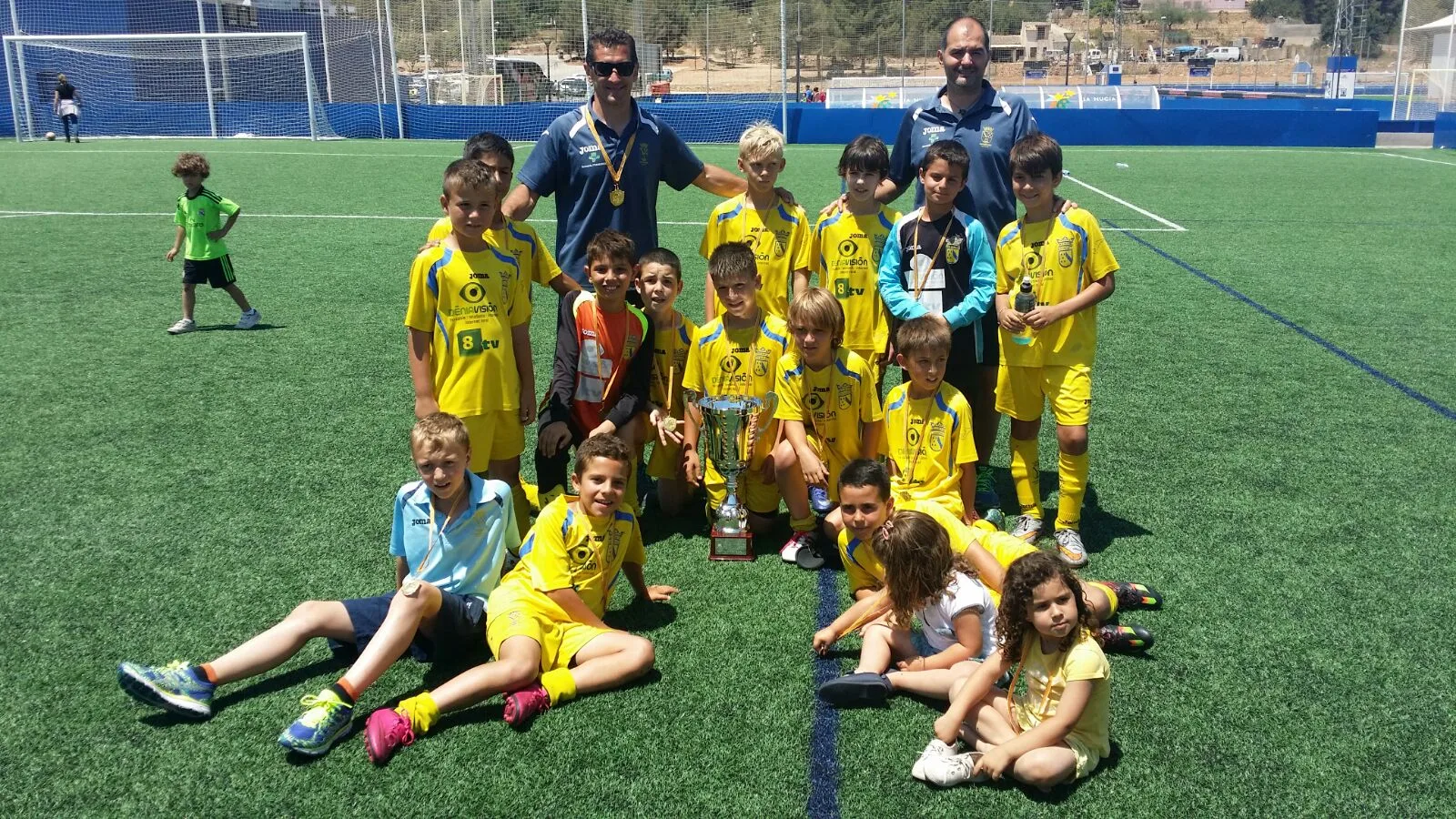 El equipo Benjamín 'A' de la Escuela Municipal de fútbol fue campeón Provincial 1 Equipo FB Dénia Benjamín A