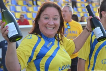 Gema Estrela con el cava