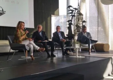 mesa redonda de la jornada sobre responsabilidad social empresarial