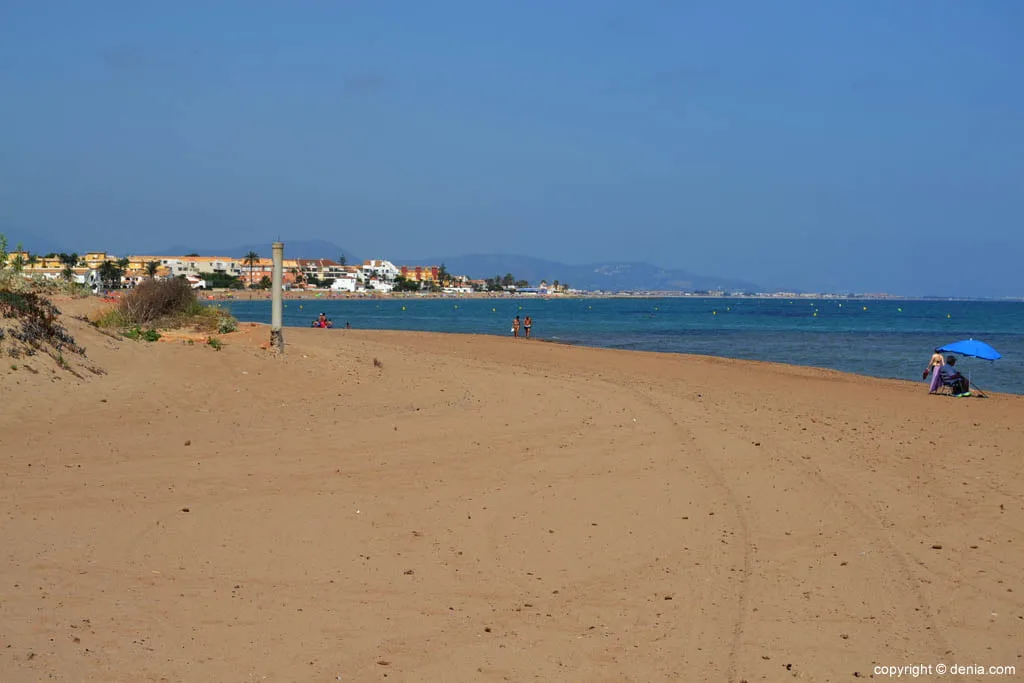 Reabren al baño la playa Punta dels Molins 1 playa els molins de denia 1