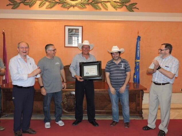 regalos texanos al ayuntamiento de denia