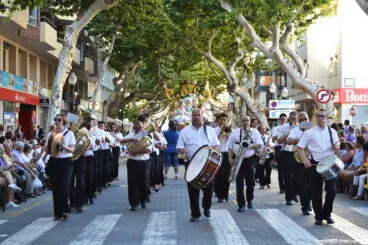 Carrozas Dénia 2016 – Agrupació Artística Musical de Dénia