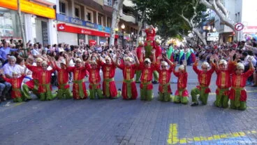 Carrozas Dénia 2016 – Comparsa infantil Falla Centro