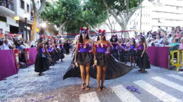 Carrozas Dénia 2016 – Comparsa infantil Campaments
