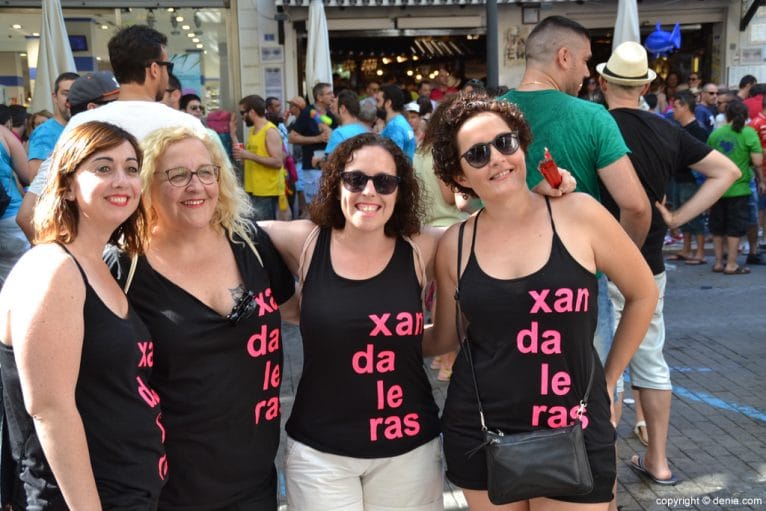 Primer día de fiestas de Dénia 2016 - Peña Xandaleras