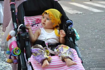 Carrozas Dénia 2016 – comparsa infantil falla Les Roques