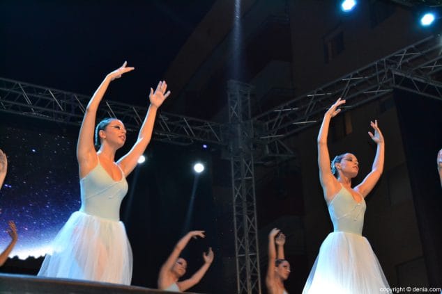 06 gala de patricia senti en las fiestas de denia grupo ballet clasico
