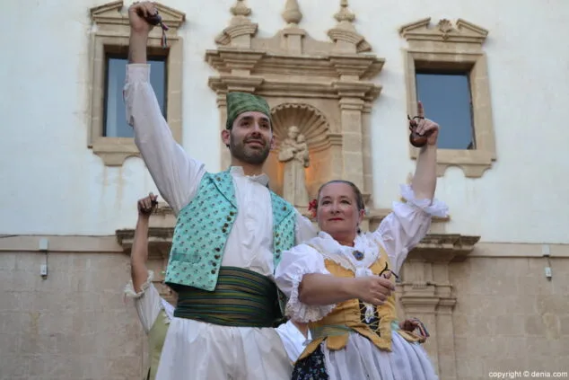 Dianium Dansa y Ras i Pla protagonizaron el XXII Aplec de Danses de Dénia 9 08 xxii aplec de danses de denia grup ras i pla