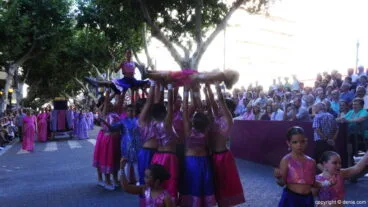 Carrozas Dénia 2016 – Comparsa infantil Falla Saladar