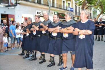 Entraeta Moros y Cristianos Fiestas Dénia 2016 – Filà Cavallers del Me’n Fot
