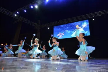 Gala de Patricia Sentí en las Fiestas de Dénia – Cenicienta