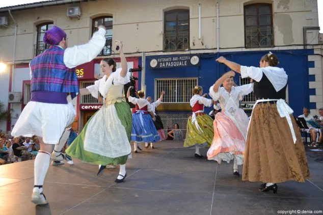 Dianium Dansa y Ras i Pla protagonizaron el XXII Aplec de Danses de Dénia 19 17 xxii aplec de danses de denia grupo dianium dansa
