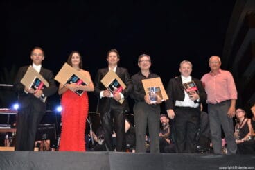 20 Agradecimiento a los colaboradores