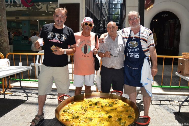 Exhibición de paellas - Casa Castilla la Mancha