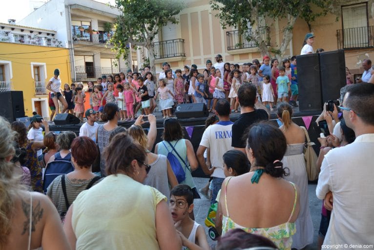 Jugant amb la diversitat - bailes infantiles