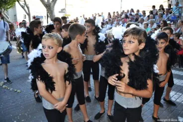 Carrozas Dénia 2016 – Comparsa Infantil Falla Port Rotes