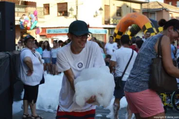 Jugant amb la diversitat – Fiesta con espuma