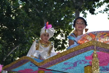 Carrozas Dénia 2016 – Cargos infantiles falla camp Roig