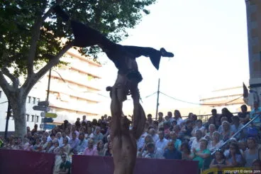 Carrozas de Dénia 2016 – Comparsa falla Oeste