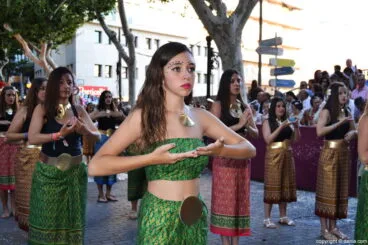 Carrozas de Dénia 2016 – Comparsa falla Oeste