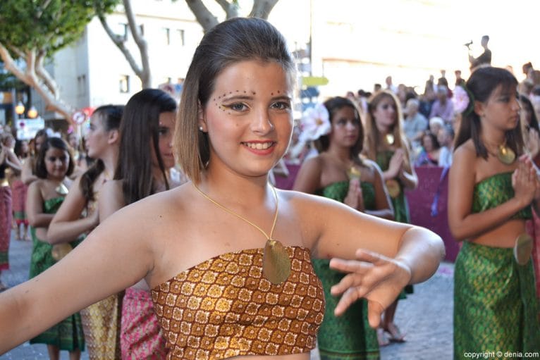 Carrozas de Dénia 2016 - Comparsa falla Oeste
