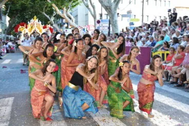 Carrozas de Dénia 2016 – Comparsa falla Oeste