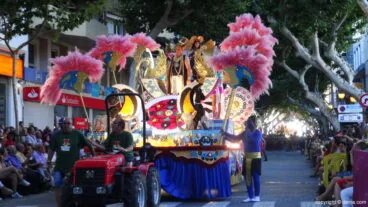 Carrozas Dénia 2016 – Carroza París Pedrera