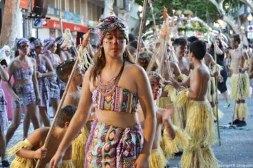 Carrozas Dénia 2016 – Comparsa de París Pedrera