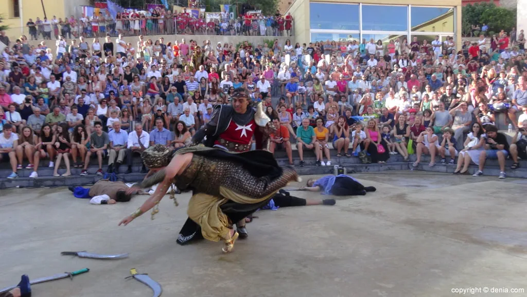 Programa de fiestas Moros y Cristianos Dénia 2016: Martes 16 de agosto 1 Batalla Moros y Cristianos