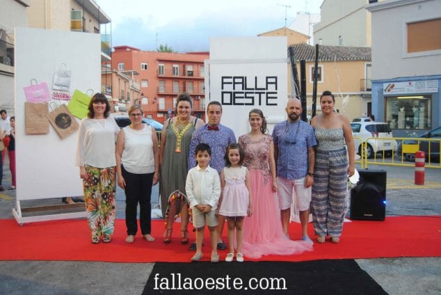 colaboradores de la pasarela oeste 2016