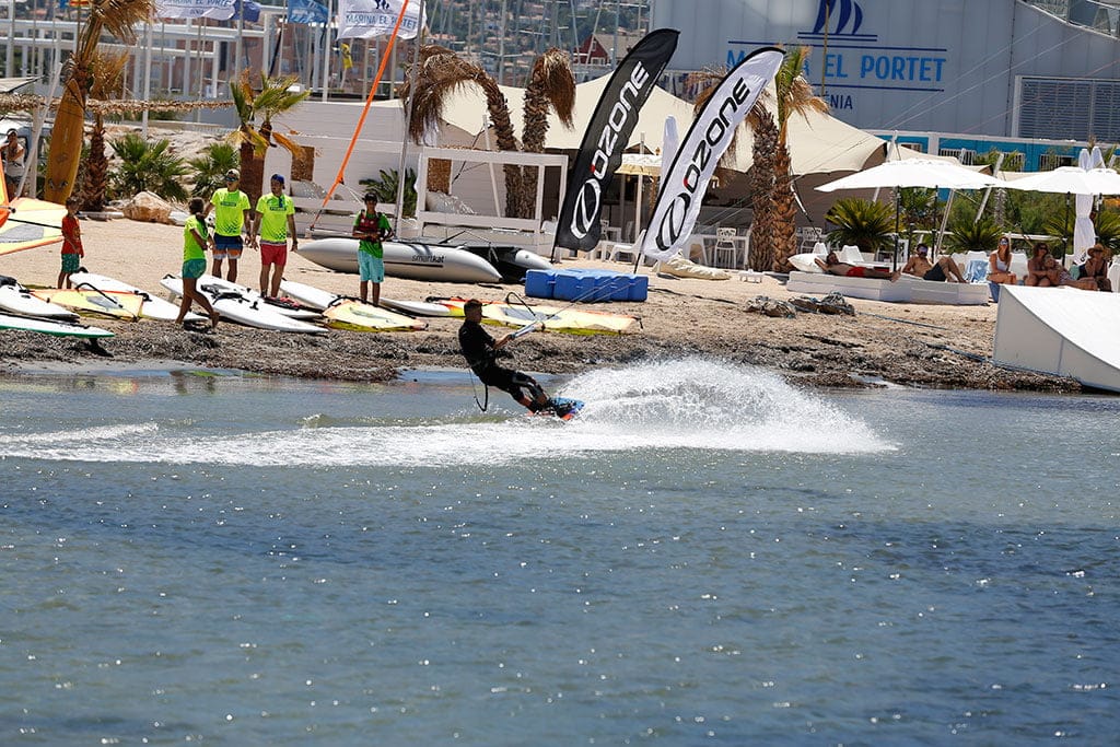 Deportes acuáticos Marina el Portet