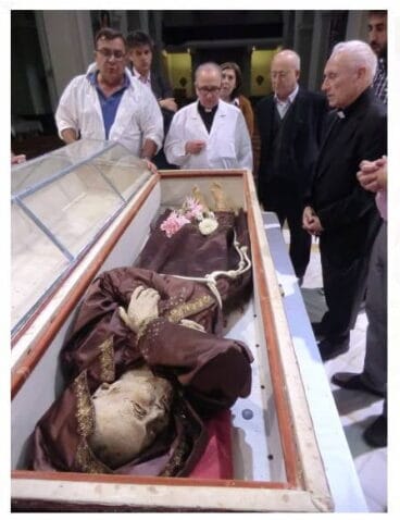 Estado actual del cuerpo del Pare Pere